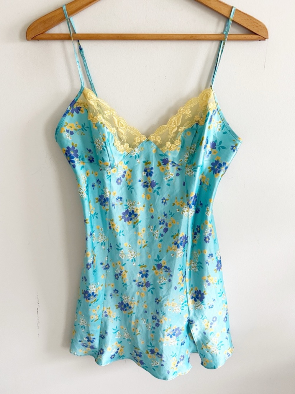 Vintage Y2K Victoria's Secret blue and yellow floral slip dress chemise nightie